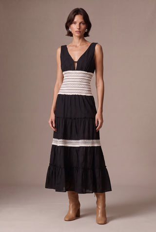 Dress Pavia Preto — frente
