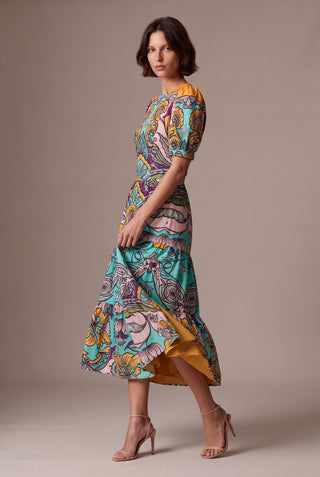 Dress Midi Helena Flowers — pose