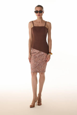 CONJUNTO TOP ALFAIATARIA E SAIA RENDA - MARRON 451537MA09