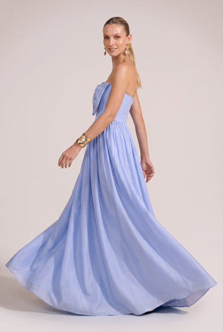 Dress Bari Serenity - pose