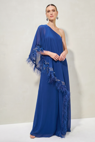Vestido Kaftan com Plumas e Bordados