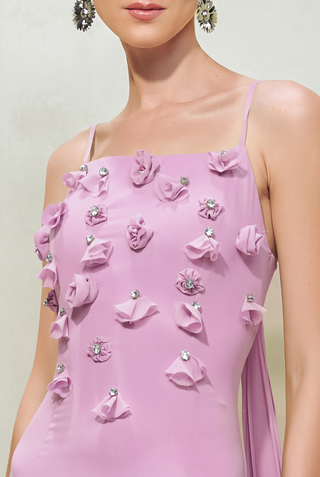 Vestido Fluido Cortes Retos