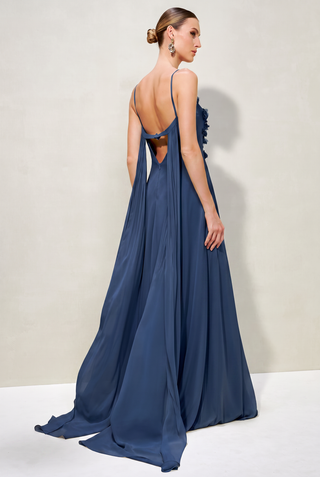 Vestido Fluido Cortes Retos