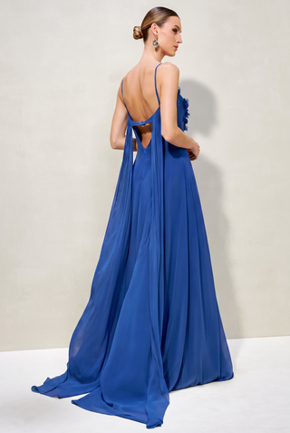 Vestido Fluido Cortes Retos