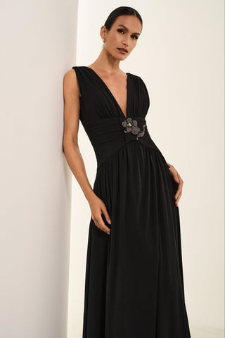 Vestido Jersey Cintura Drapeada - Preto 281548PR01...