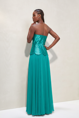 Conjunto Petalas c/ Saia Fluida