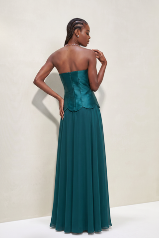 Conjunto Petalas c/ Saia Fluida