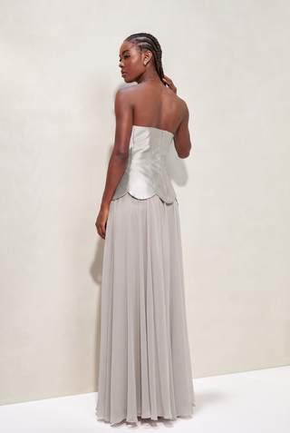 Conjunto Petalas c/ Saia Fluida
