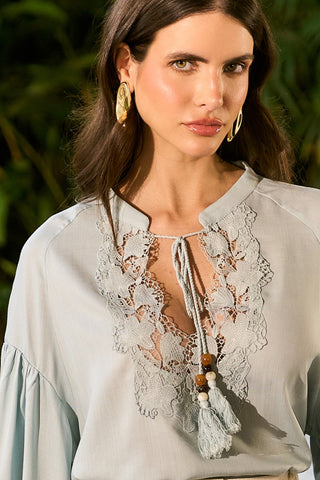 Blusa Detalhe Em Renda - Glacial