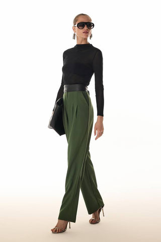 Calça Alfaiataria Reta - Oliva 441505VD04.