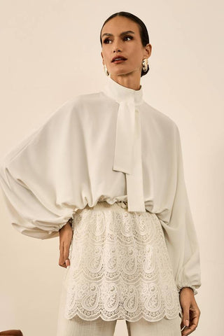 Blusa Cropped Moderna - Off White 411527BR03 OFF..